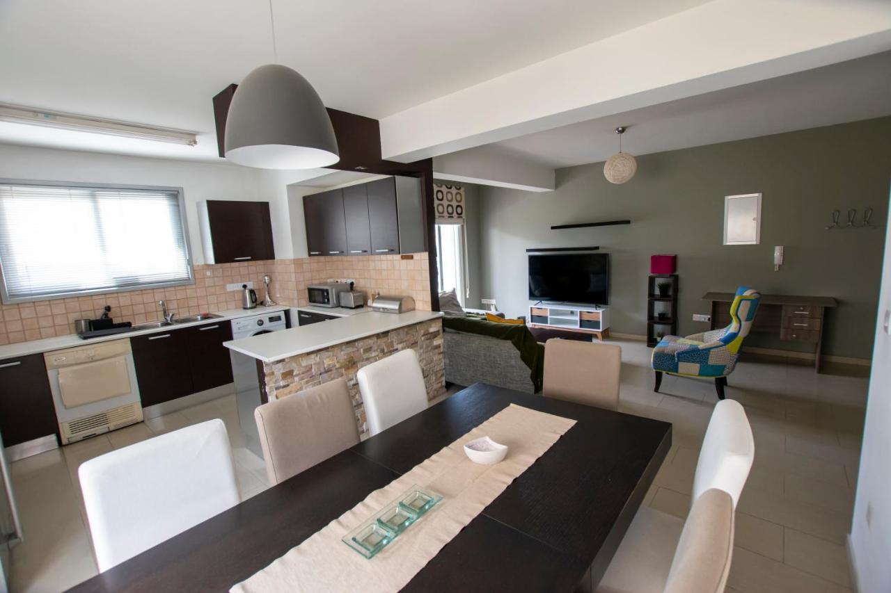 Glabur Stays - The Executive 2 Bdr - Nicosia City, Free Parking & Wifi, Welcomes You!!! Exterior foto